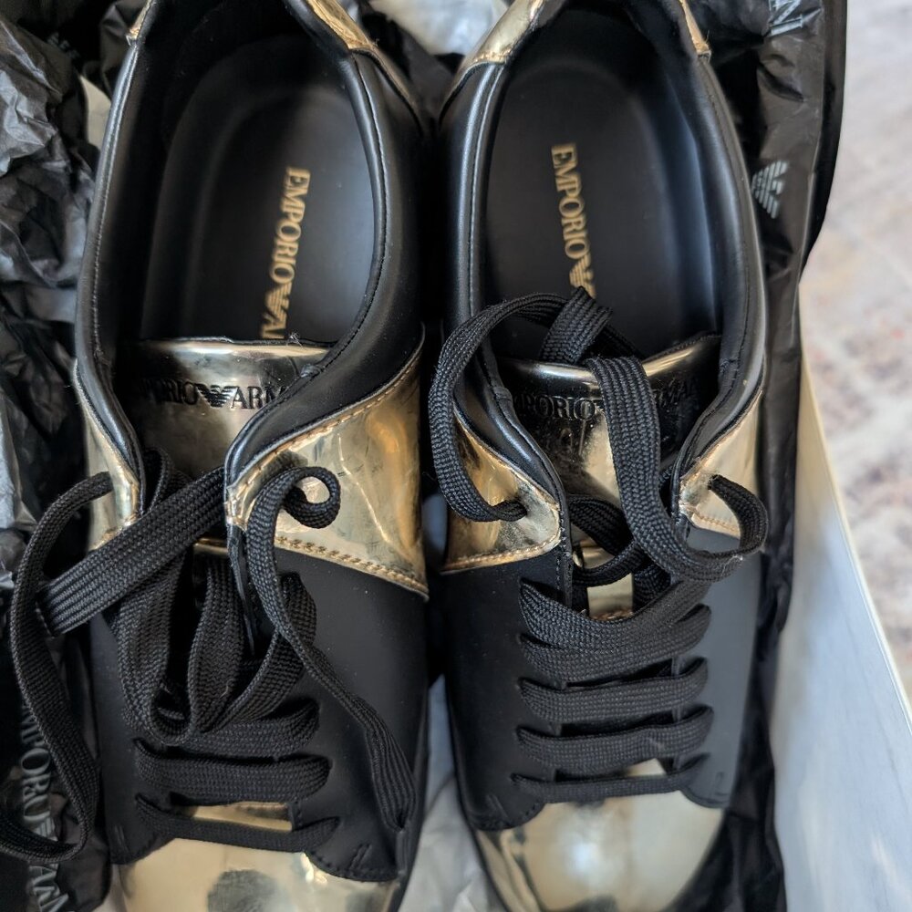 Emporio Armani sneakers in size 37 (EU)